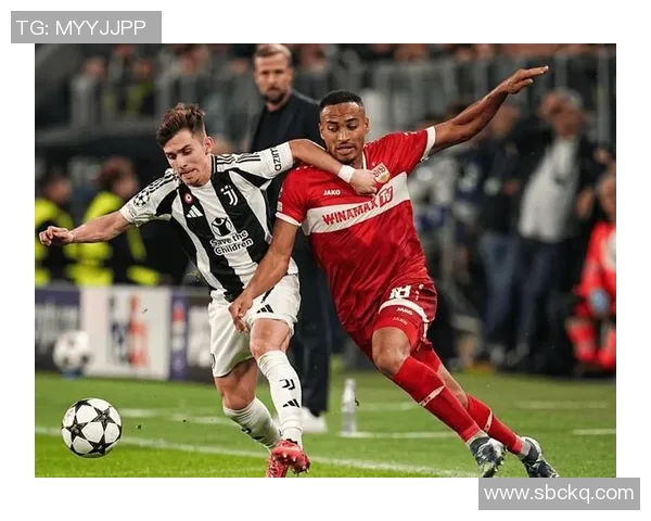 欧冠赛场上谢尔基的补射绝杀助球队逆转晋级的精彩瞬间