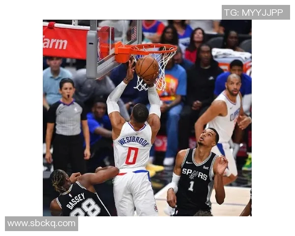 快船大胜马刺,两连胜,势不可挡! 快船大胜马刺,两连胜,势不可挡!