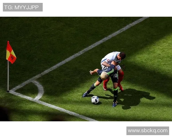 科隆遭遇客场挫败,德甲征程再次受阻 科隆遭遇客场挫败,德甲征程再次受阻